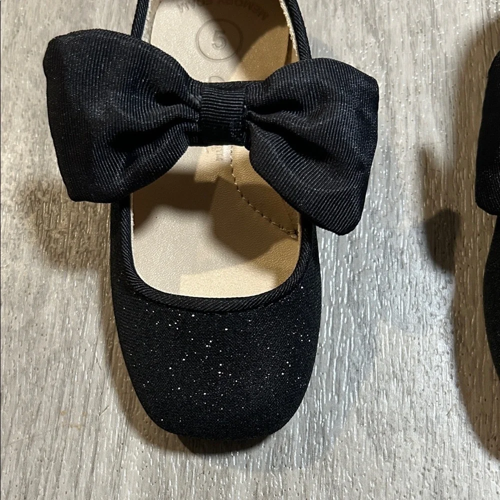Cat & Jack Sparkly Black Kids Dress Shoes with Bow